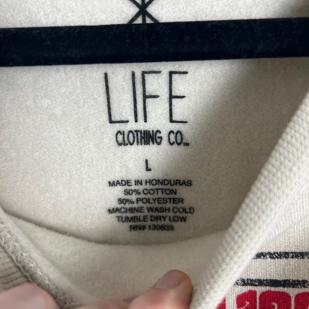 NEW Life Clothing Co. Beige Summer Of 1969 Woodstock Long Sleeve Sweatshirt Sz L - Picture 7 of 7